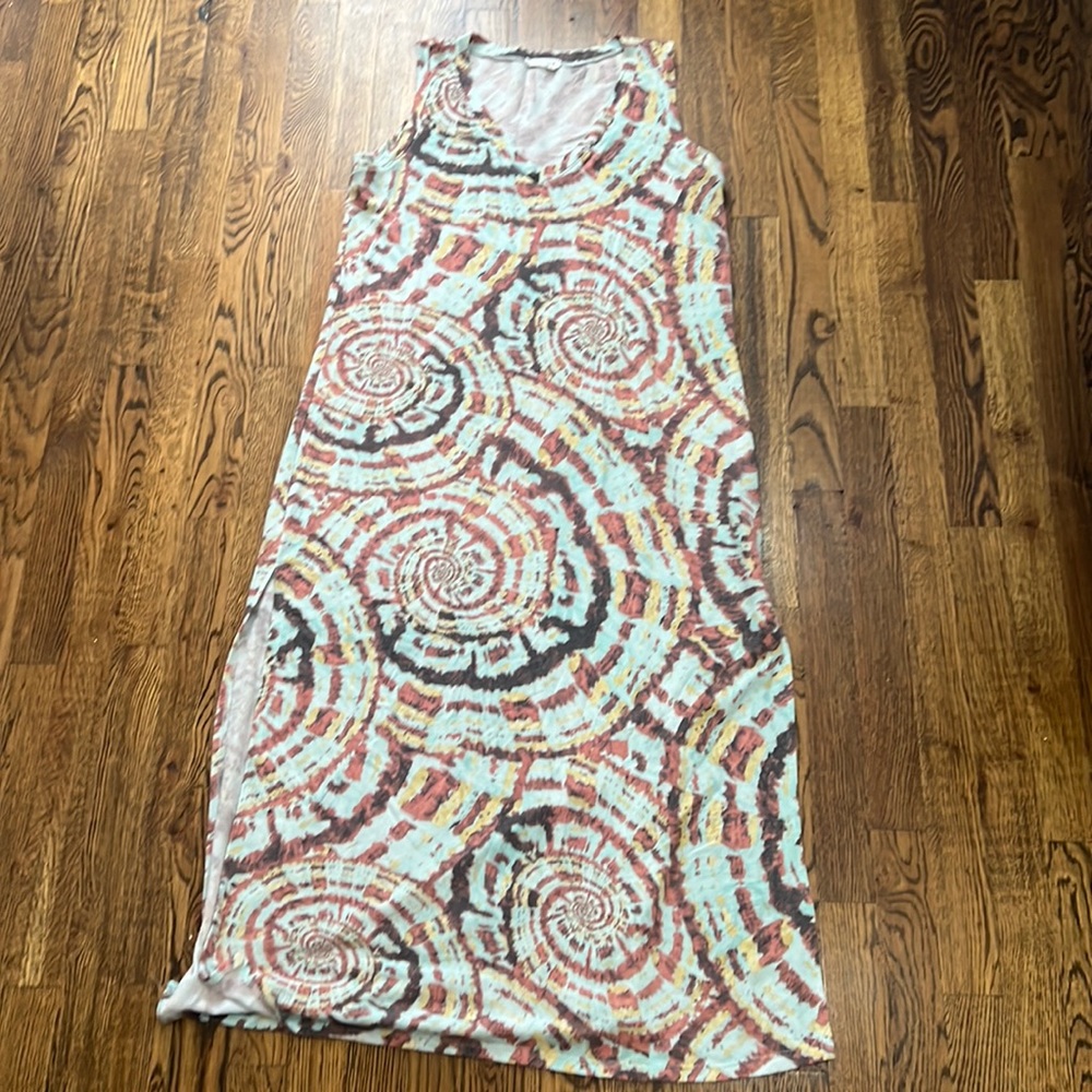First love  by Lovelyn maxi dress - large